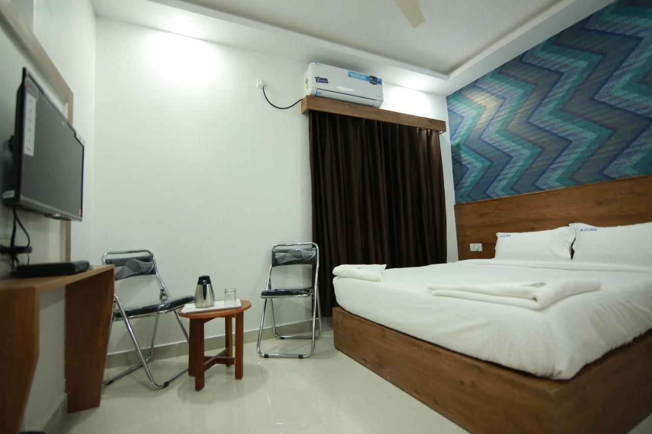 Hotel Bg Inn Bangalore Exterior photo